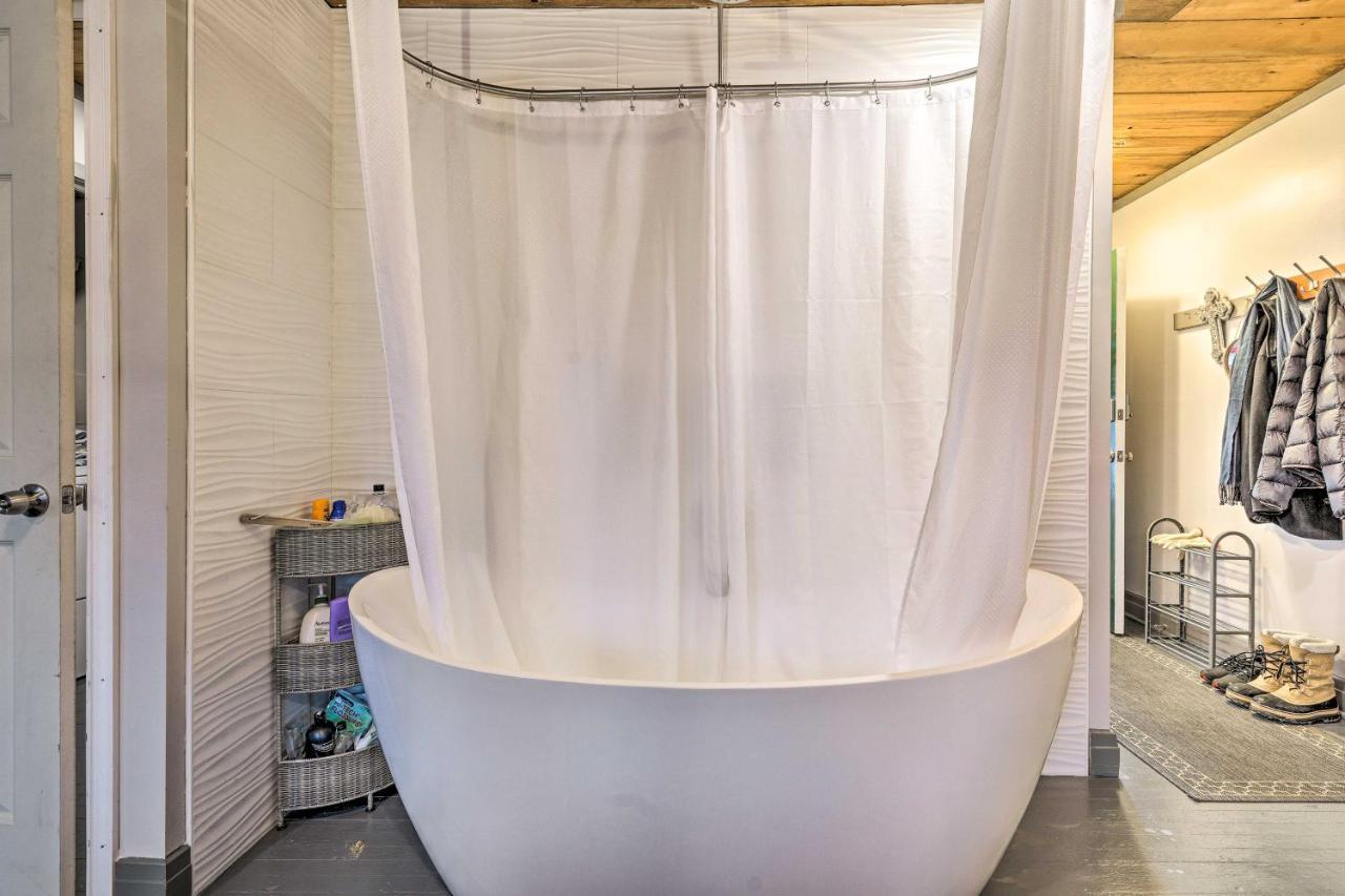 Trendy Chautauqua Lake Vacation Rental! Bemus Point Εξωτερικό φωτογραφία